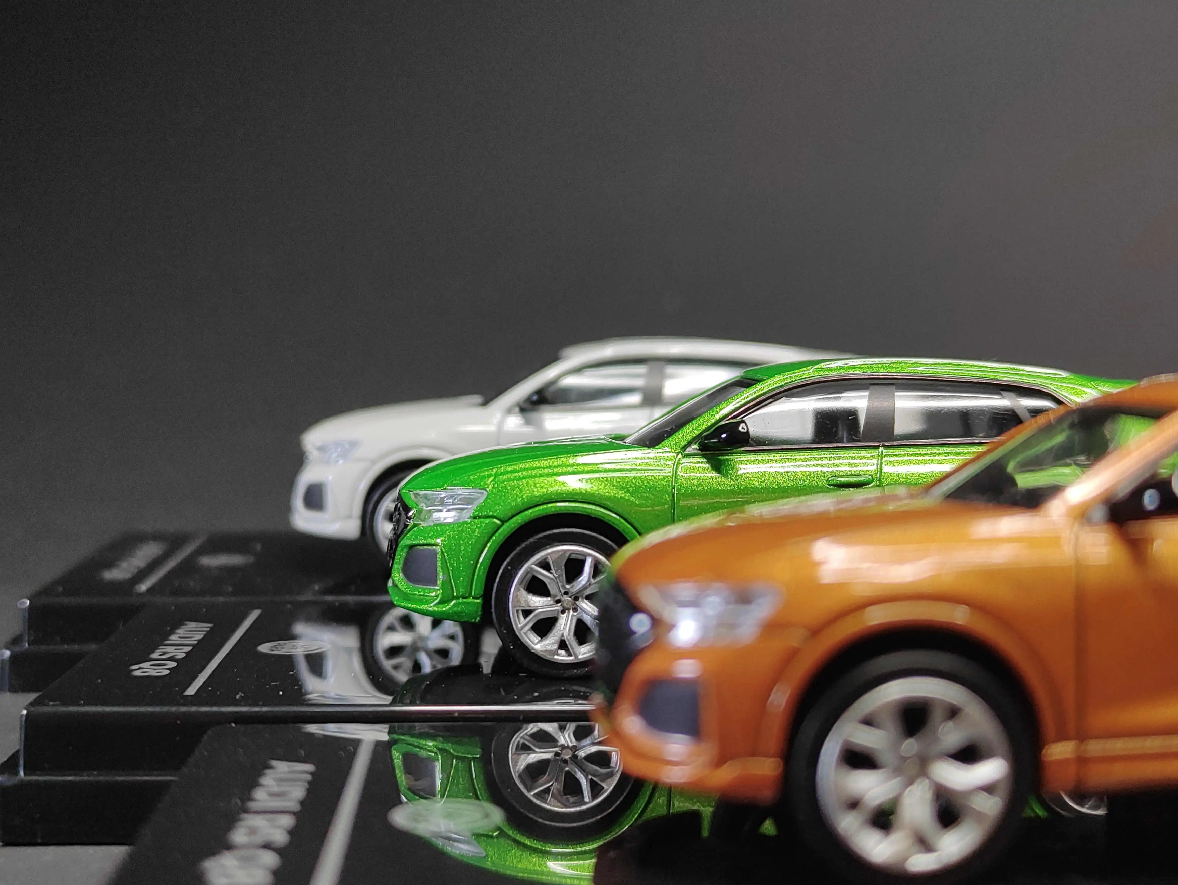 

HeyToys PARA64 1/64 RS Q8 DieCast Model Collection Limited Edition