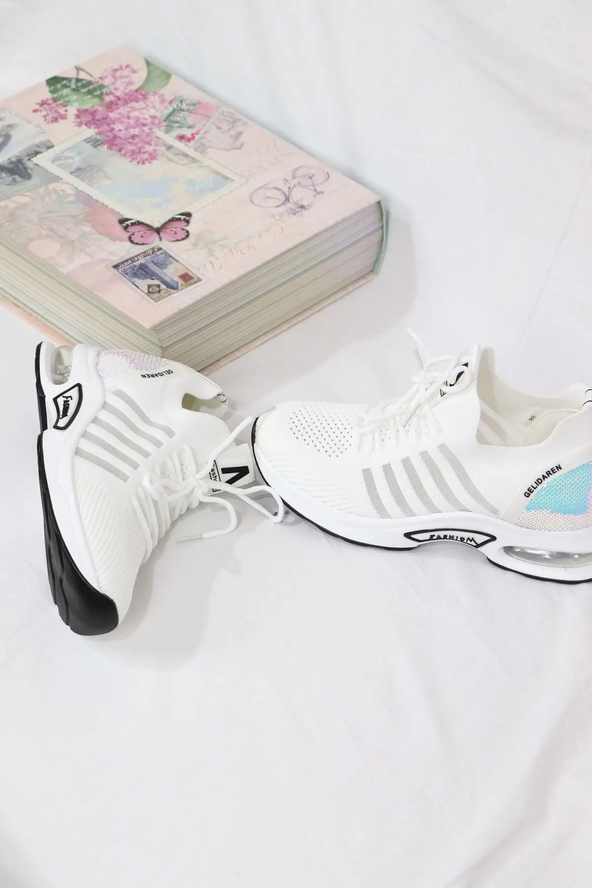

Guja - 21Y301-8 Beyaz Air Taban Triko Kadn Sneakers