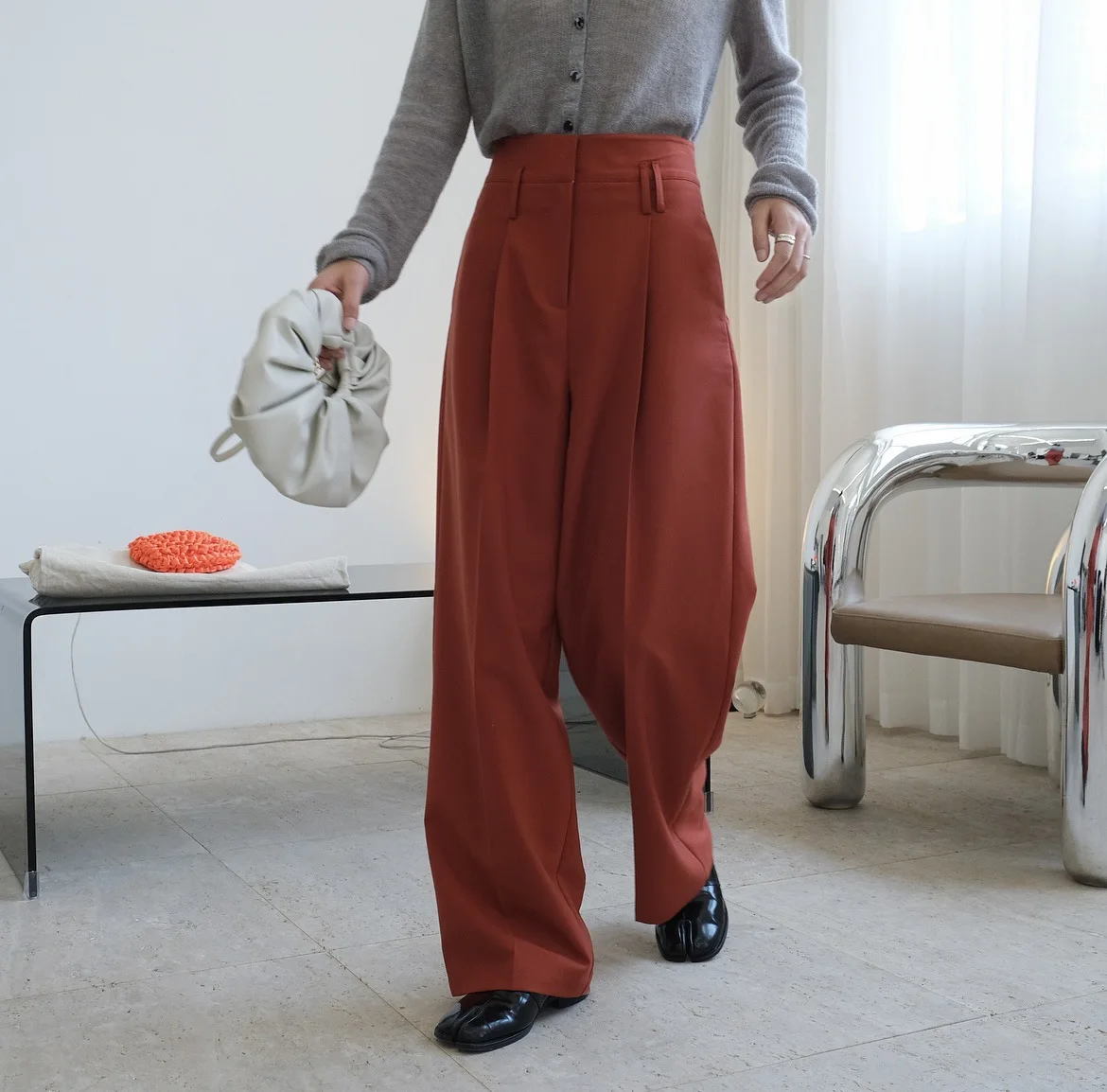 

woman new model long classic trousers