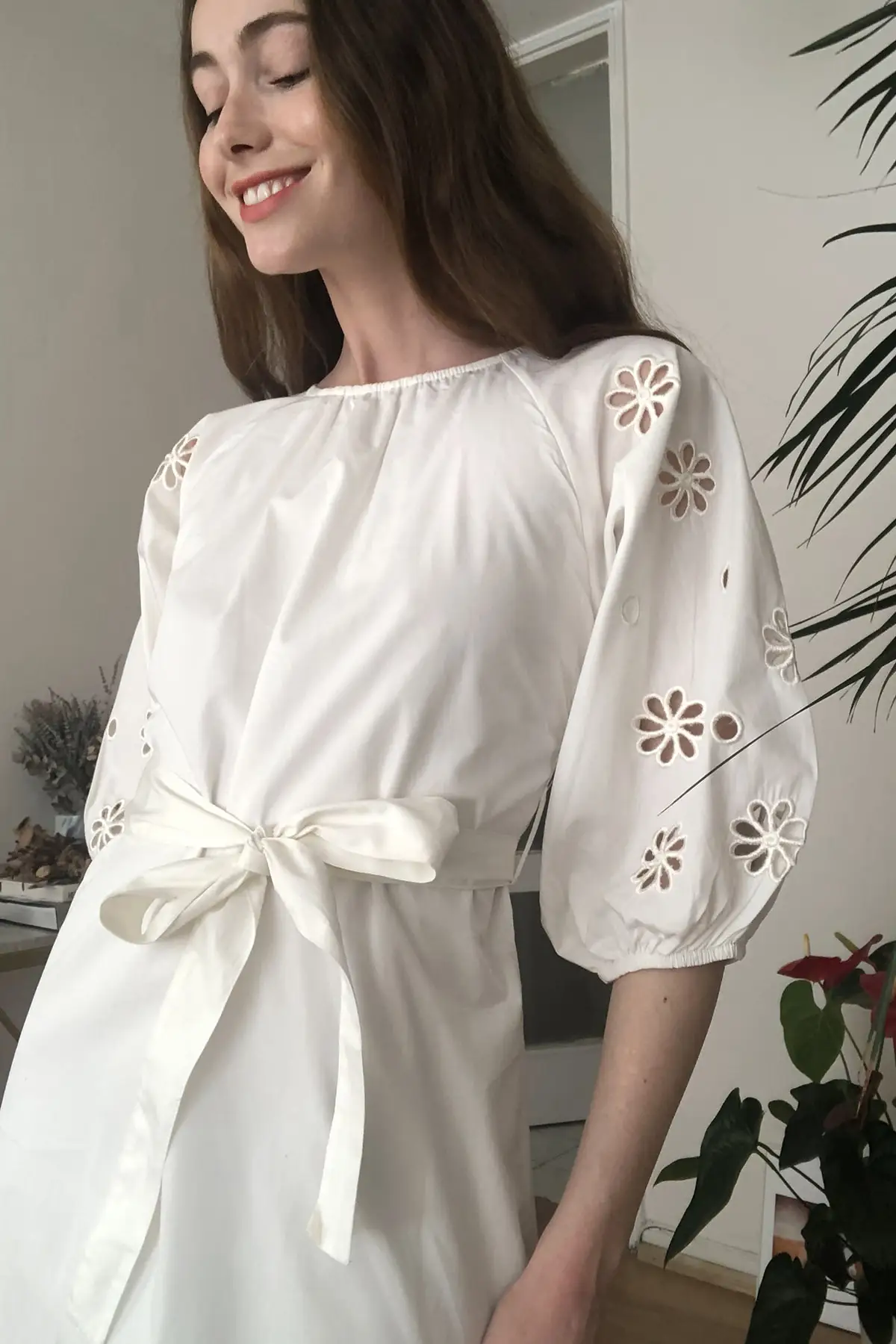 Платье с поясом на рукавах TWOSS20EL2982 | Женская одежда