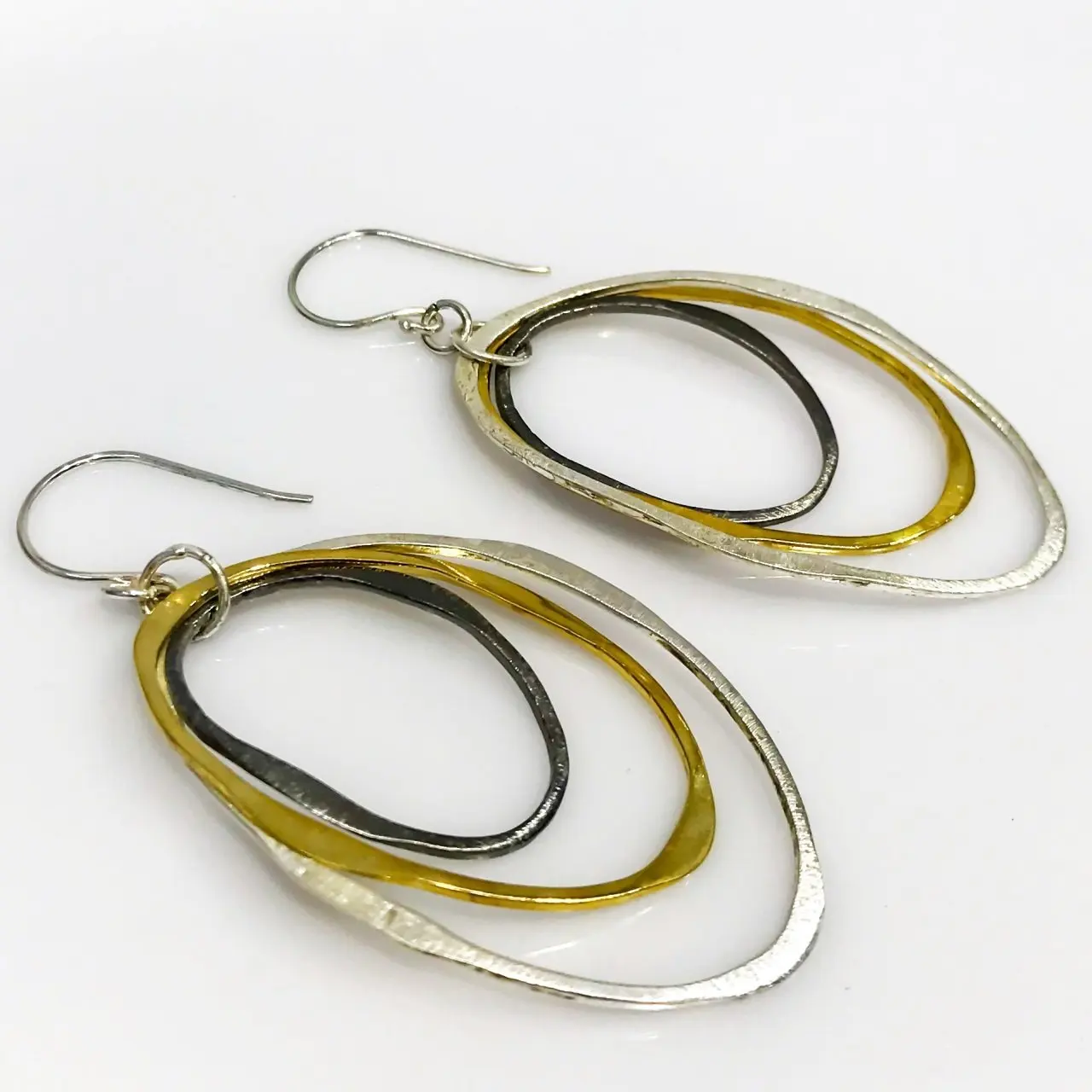 

Imported Hand Production Geometric Design Silver Earrings