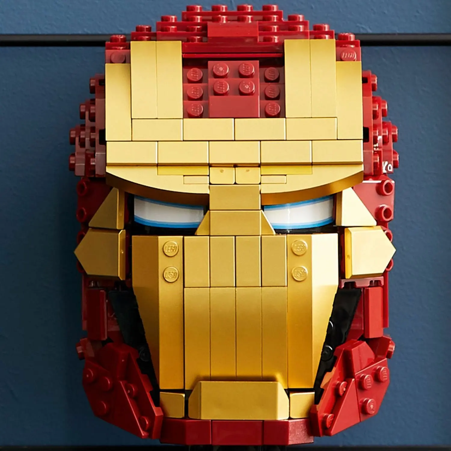 Designer Lego Marvel Super Heroes 76165 Avengers movie 4 Iron Man helmet |