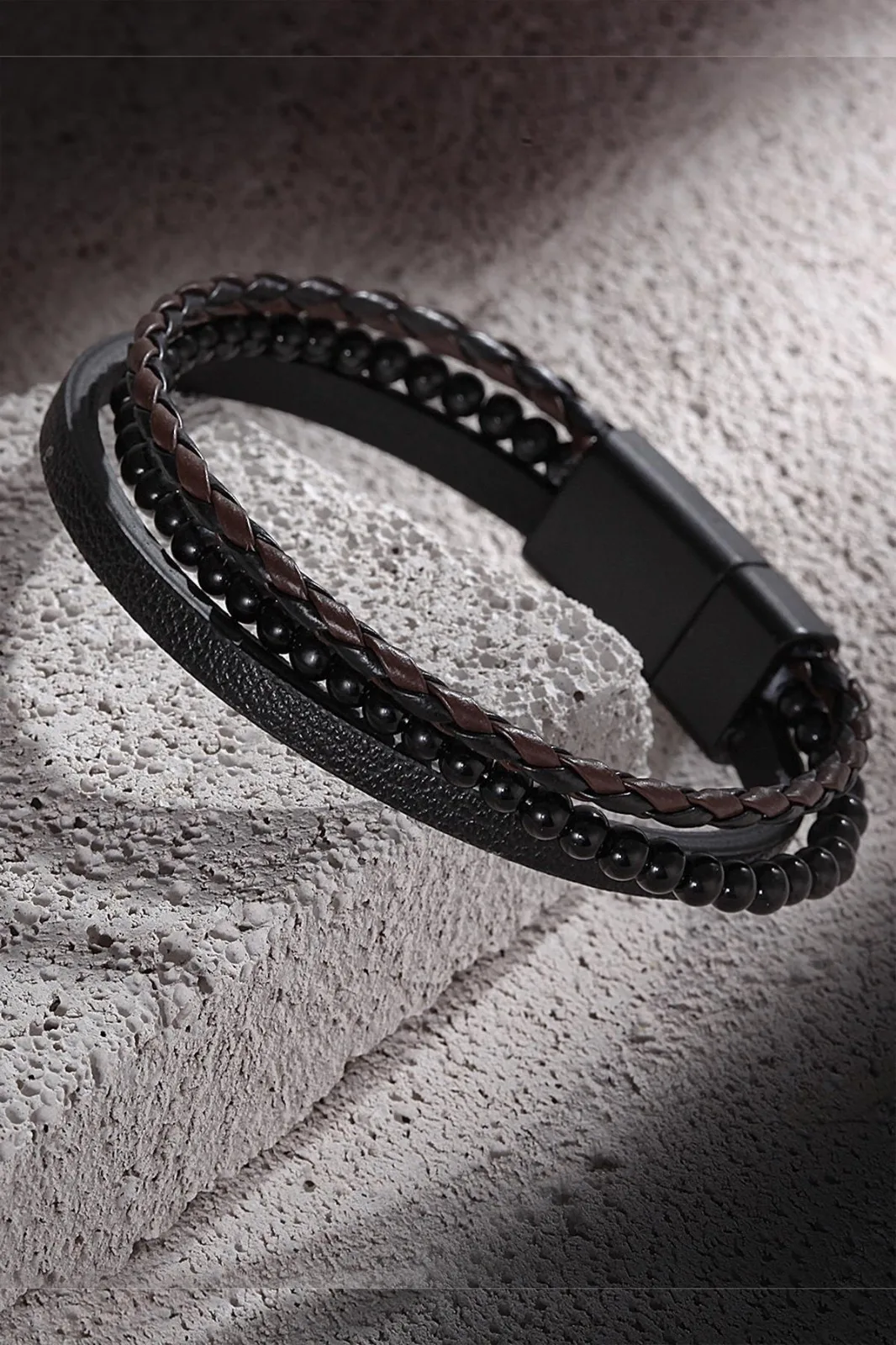 

LUXURY JEWELERY BRACELET FASHION TREND 2021