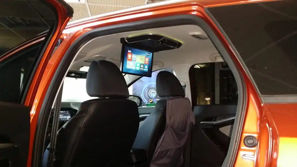 Автомобильный потолочный монитор Full HD 13 3&quot ERGO ER13AND на ANDROID (бежевый) | Автомобили и