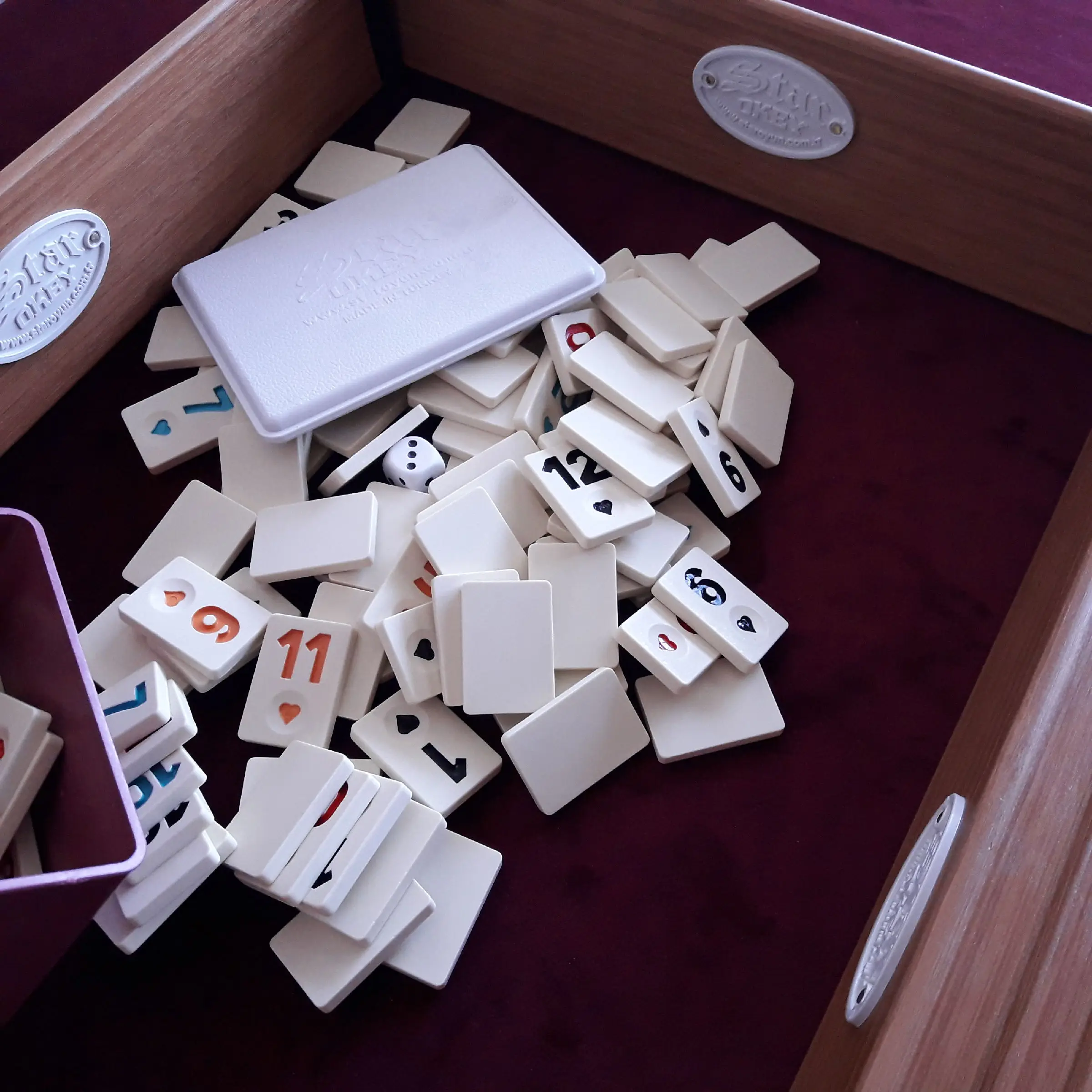 

Vip Wooden Okey Set large size original boxed game set high quality 4 player party board game entertainment scratch-proof