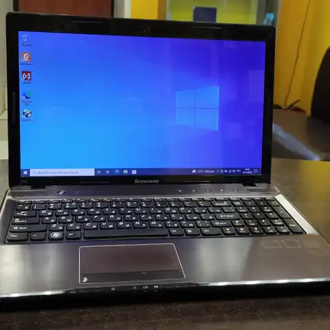 Б/У ноутбук для работы и учебы Lenovo IdeaPad Z570 (Core i5 2430M 2.4GHz/4GBDDR3/NVIDIAGT540M/120GB)