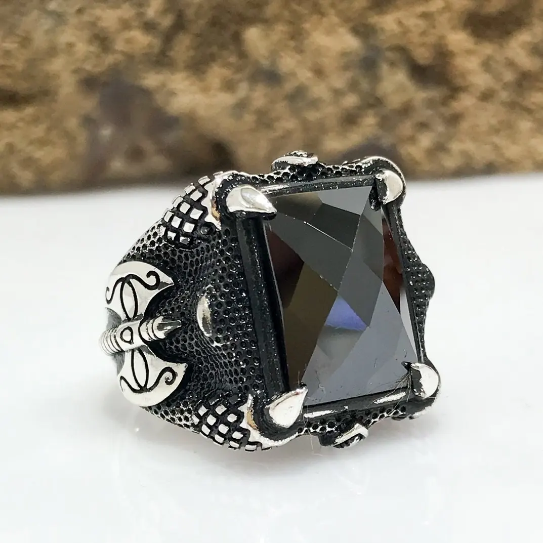

Eagle Claw Axe Figured Silver Men 'S Ring