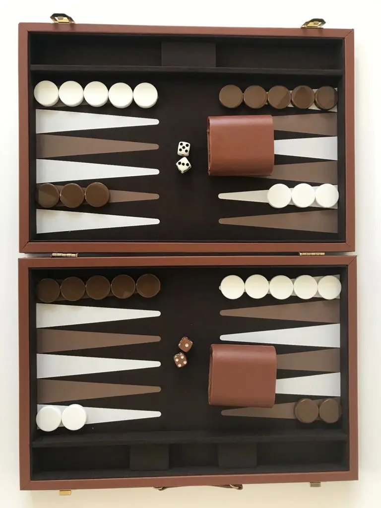 

Cuppish Top Backgammon Set-средний 14,75 "дорожный размер Классический чехол для настольной игры (коричневый, средний)