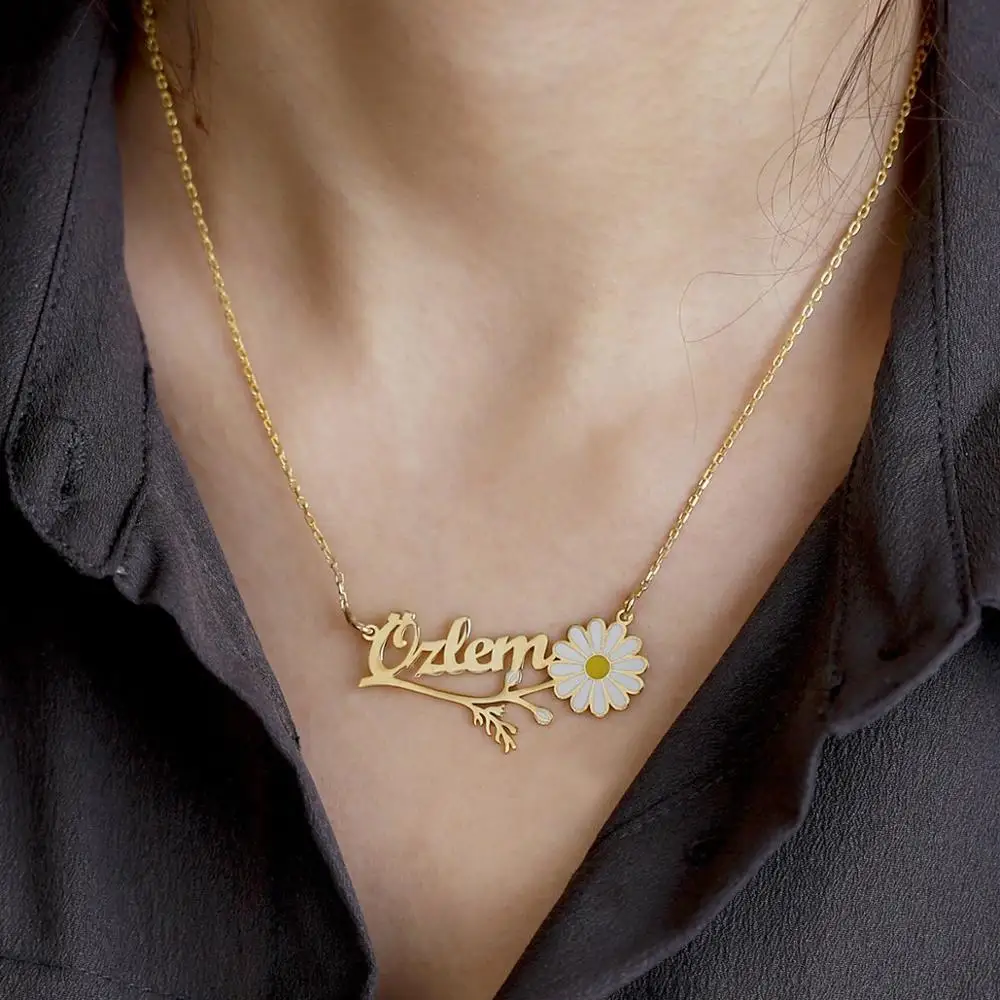 Vaoov 925 Sterling Silver Personalized Name Daisy Necklace - Made in Turkey