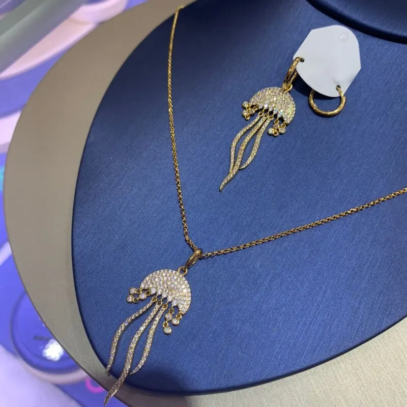 

High Quality Fashion Brand Necklace Gold Color Jellyfish Pendant Adjustable Necklace Ladies Luxury Party Jewelry