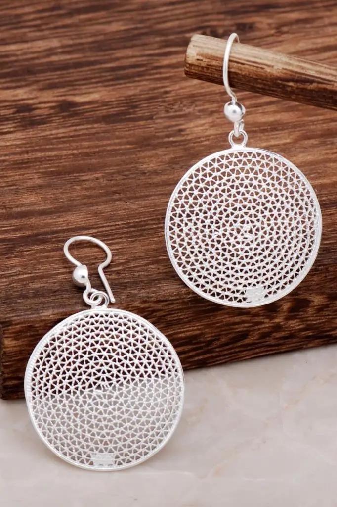 

Женские серьги из серебра 4608 пробы, с филигранной подвеской