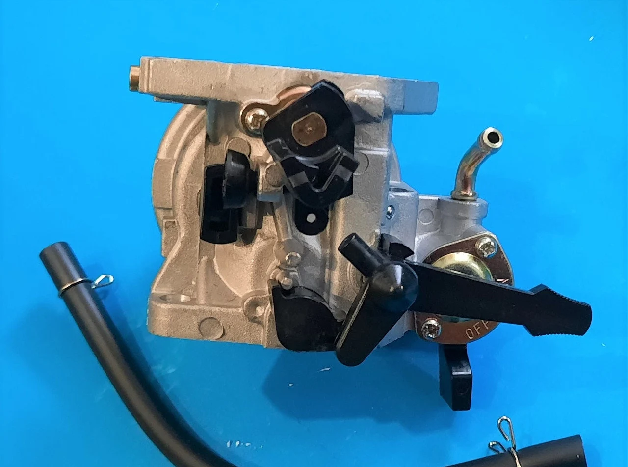 КАРБЮРАТОР PRO ДЛЯ ДВИГАТЕЛЯ LIFAN 188F И 190F (13-15 Л/С) Под ручную заслонку |