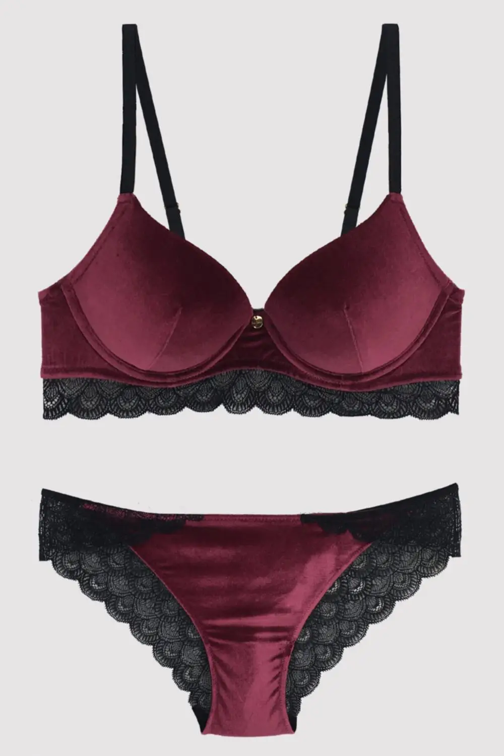 

Kadn Bordo Balenli Kadife Destekli Yumuak Kap Dantelli Styen Takm