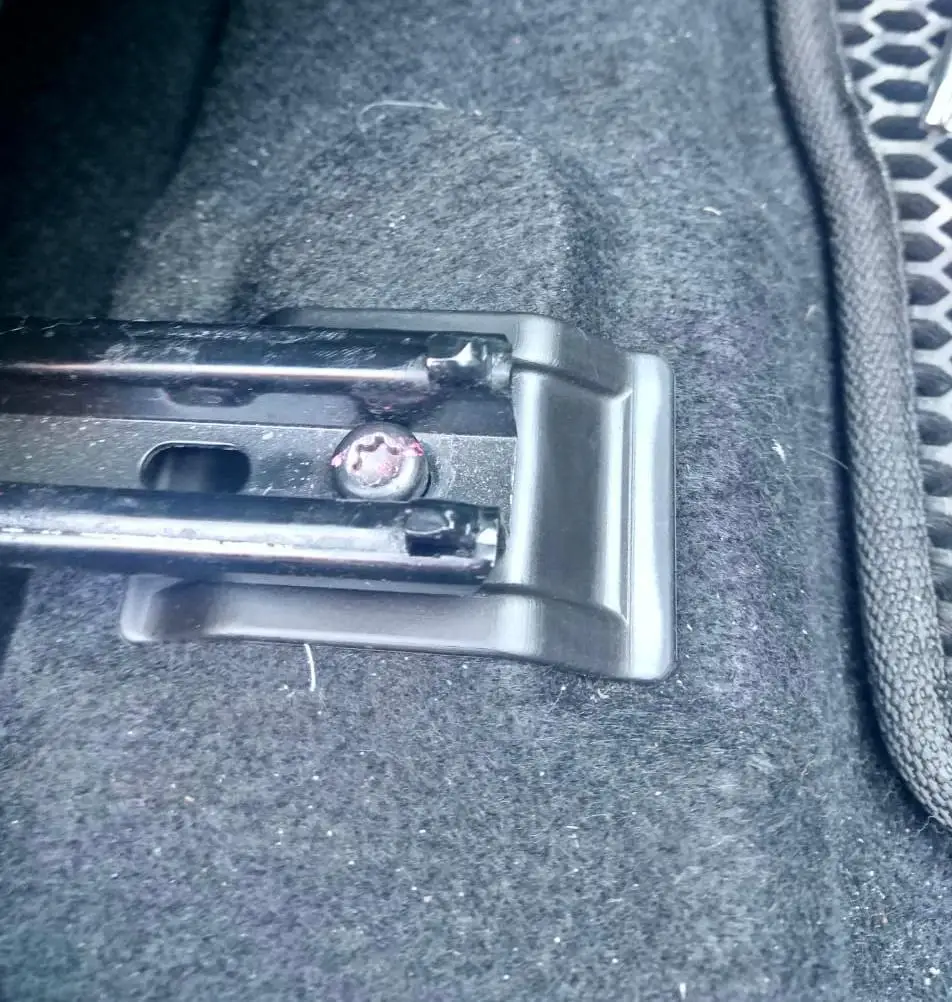 Накладки на крепления сидений для Рено Дастер Сандеро Логан Лада Ларгус Икс Рей