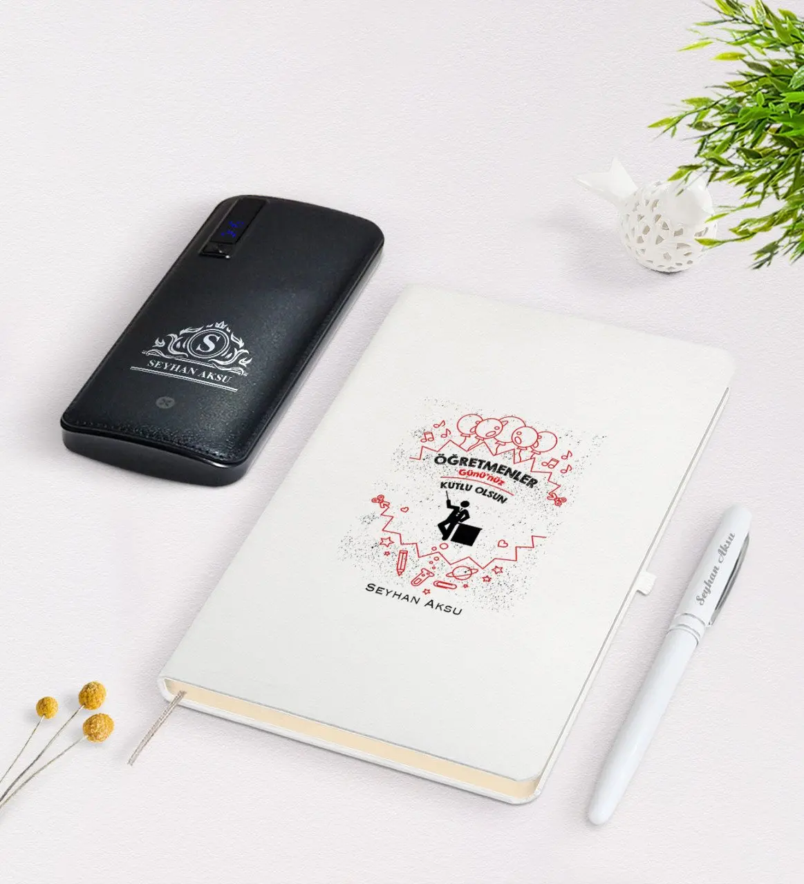 

Персонализированные учителя подарок-счастливый день белый ручка для записной книжки 12,000 мАч, блок питания подарок Seti-5