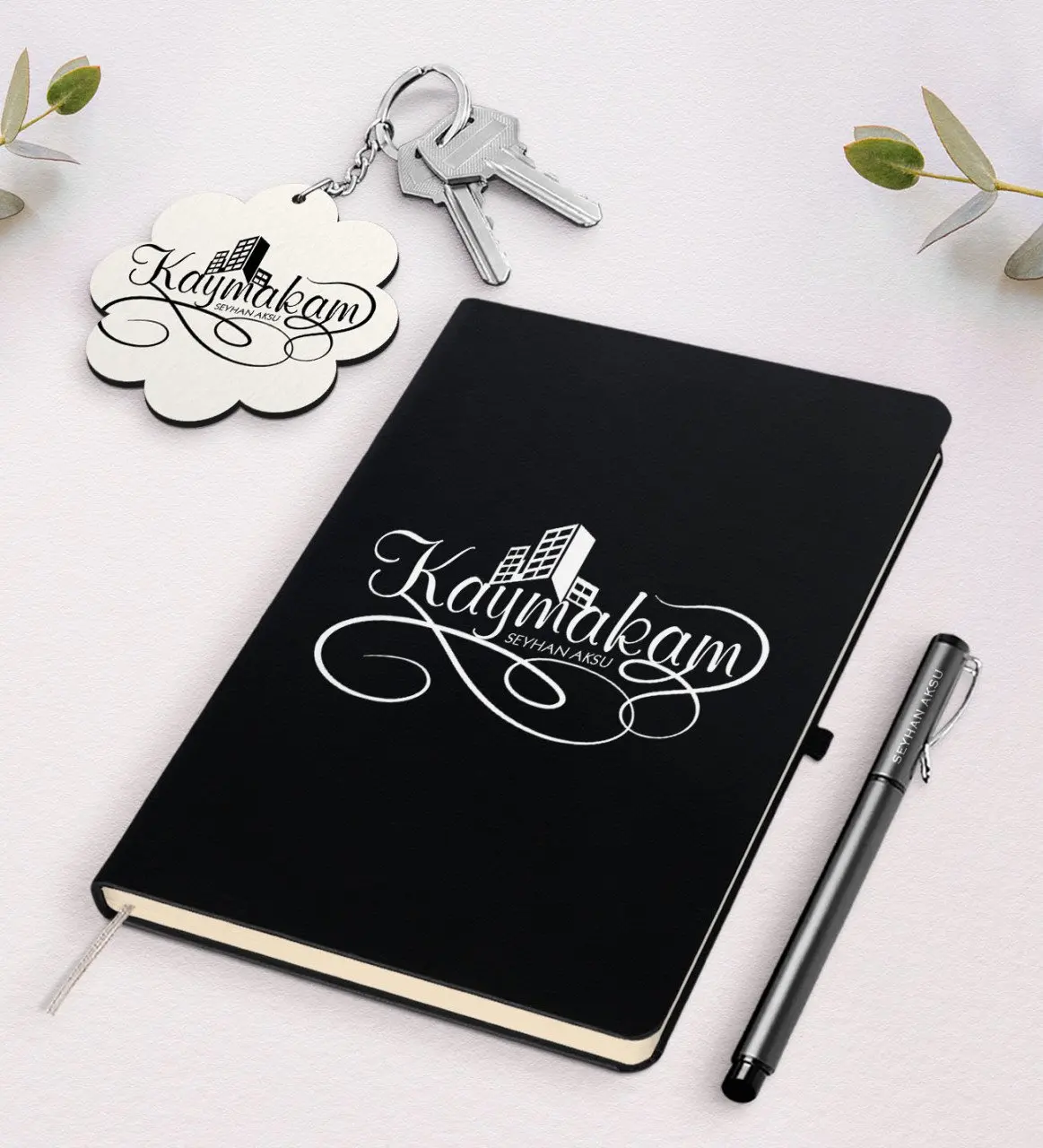 

Personalized Prefect Black Notebook Pen And Keychain Gift Seti-1