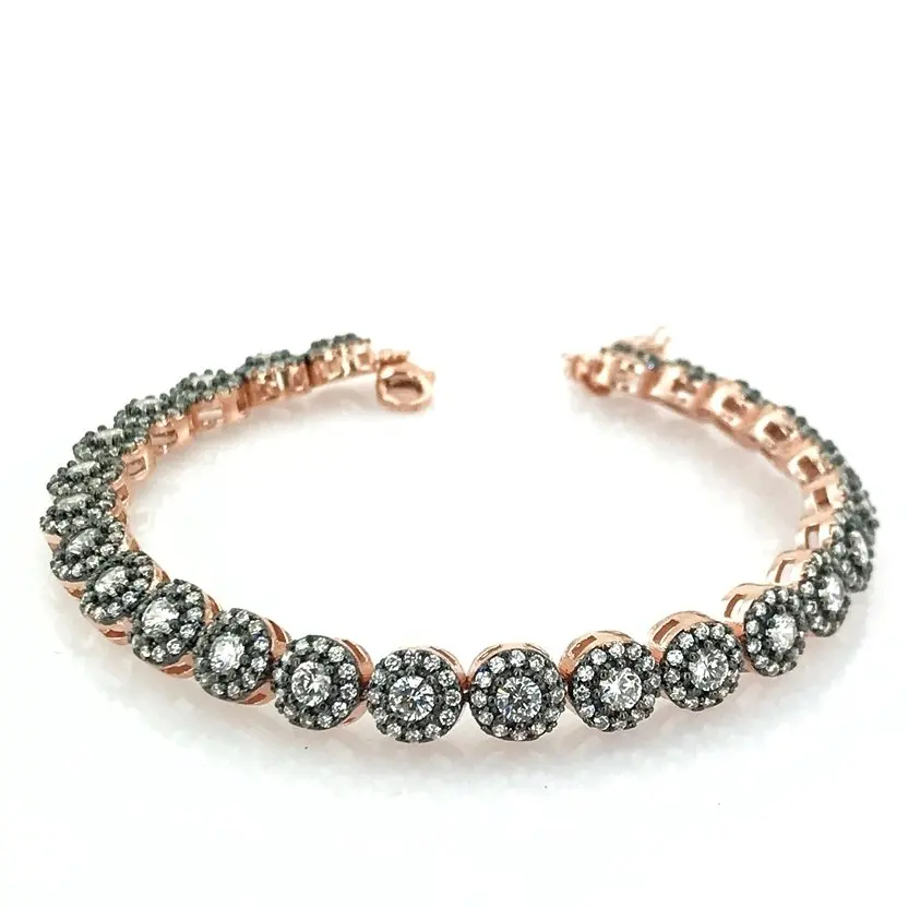 

Watercourse Diamond Montür Gold Model Design Silver Bracelet