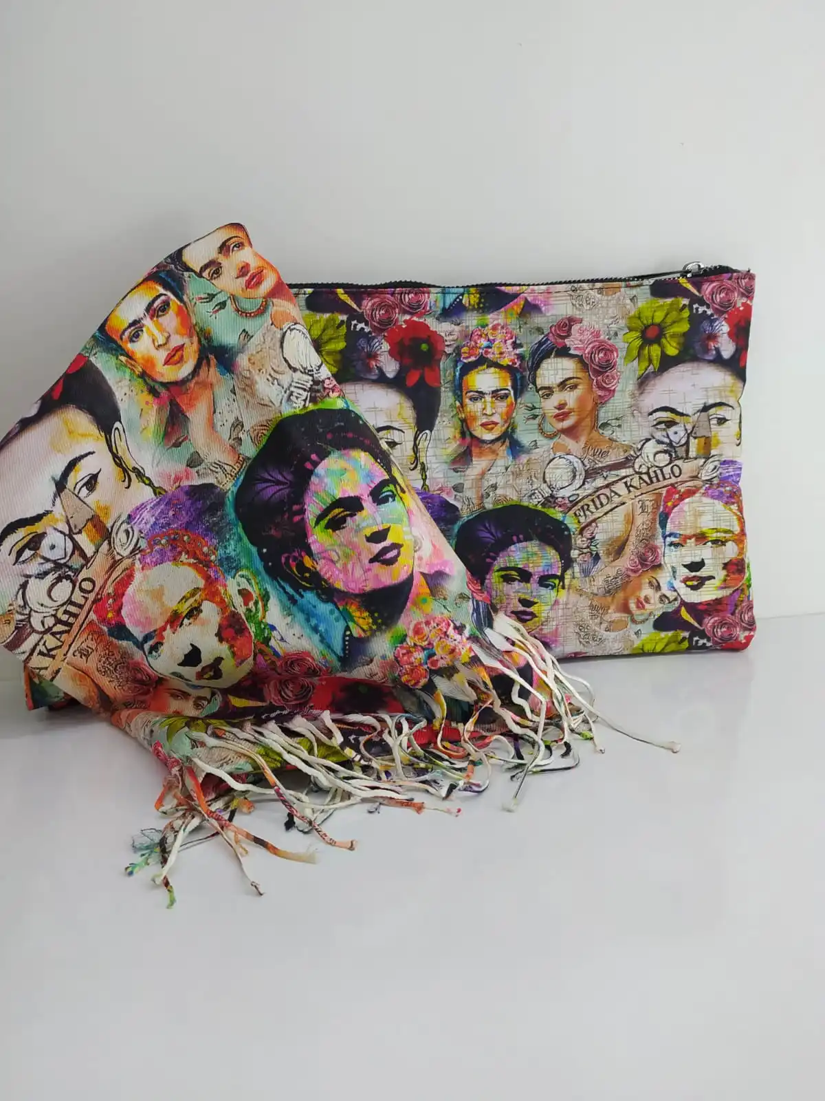 

Kahlo Frida Printed Shawl and Clutch Bag Set 2021 Summer Fashion Soft Fabric Makeup Bag Custom Design Vintage Festive Beach