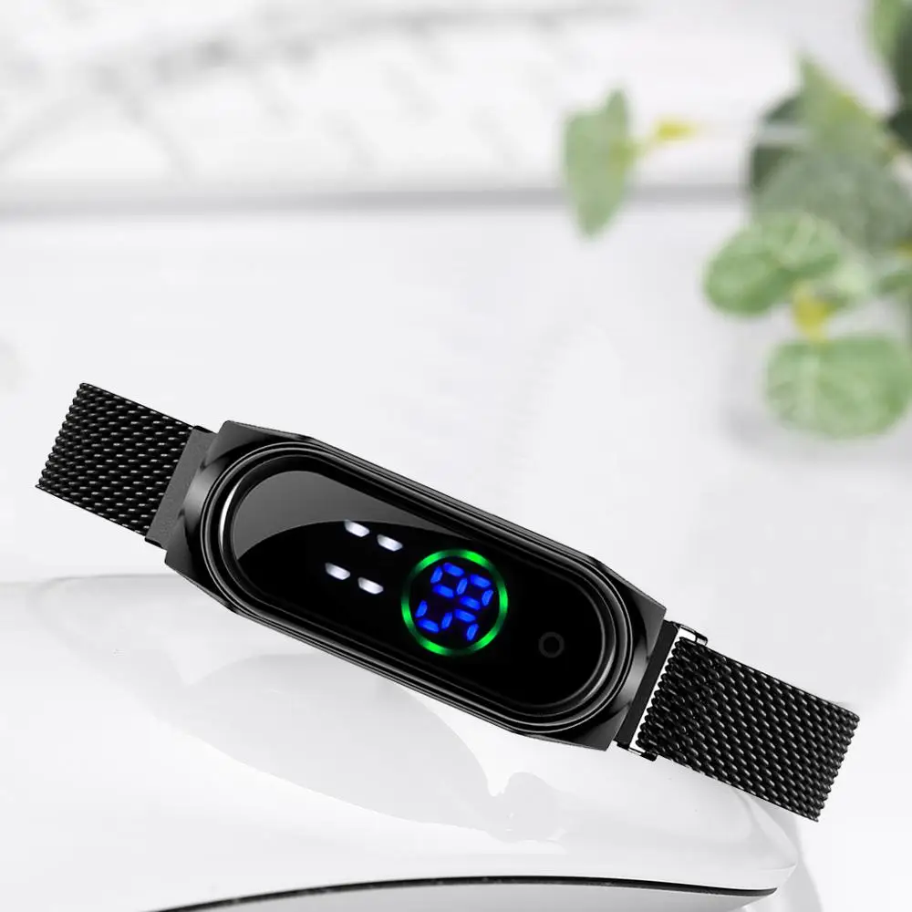 Часы наручные женские с магнитным сетчатым ремешком электронные светодиодные