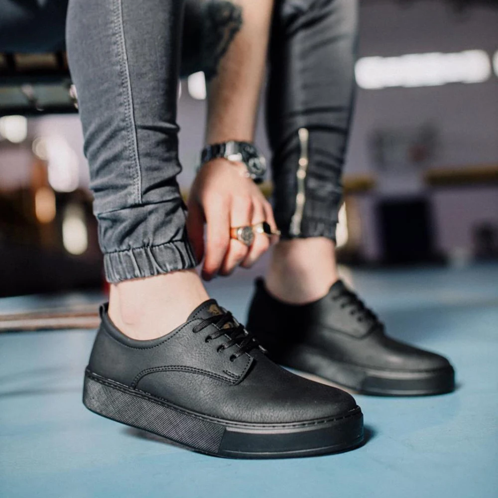 

Knack Casual Men's Shoes Black Color (Black Sole) Casual Wear Lace-up Summer 2021 Fashion Men's Classic Faux Leather High Sole Spring Summer Sport Shoes for Teens mens shoes casual men sneakers men casual shoes 077