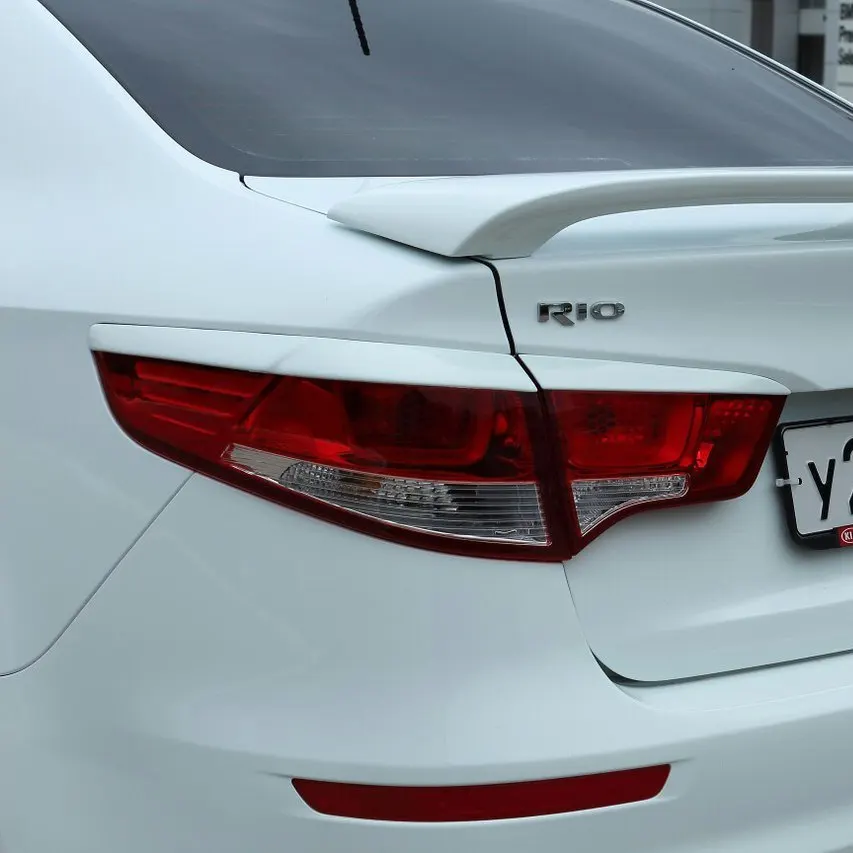 Kia Rio 2017 седан сзади