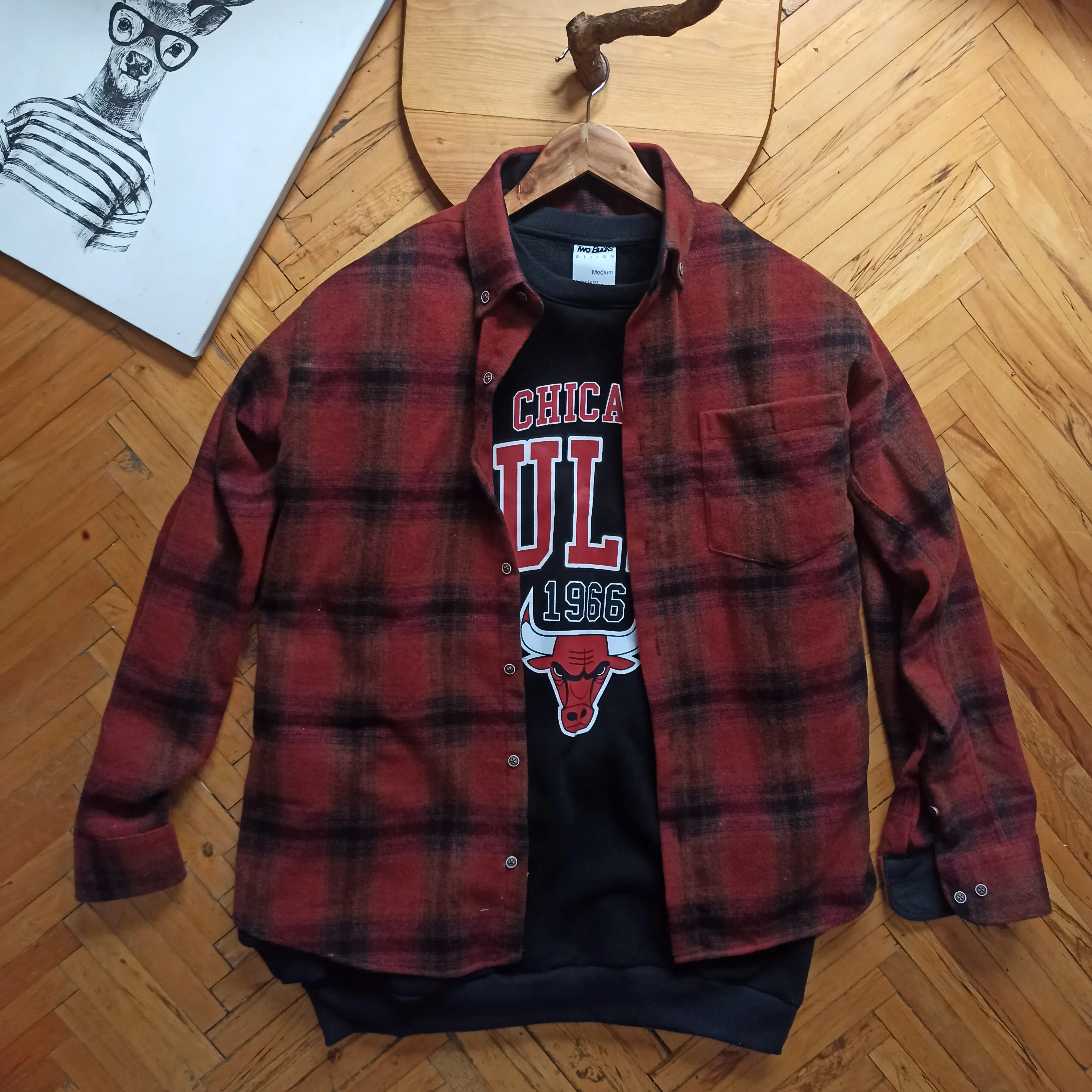 

Мужская рубашка в клетку с длинным рукавом