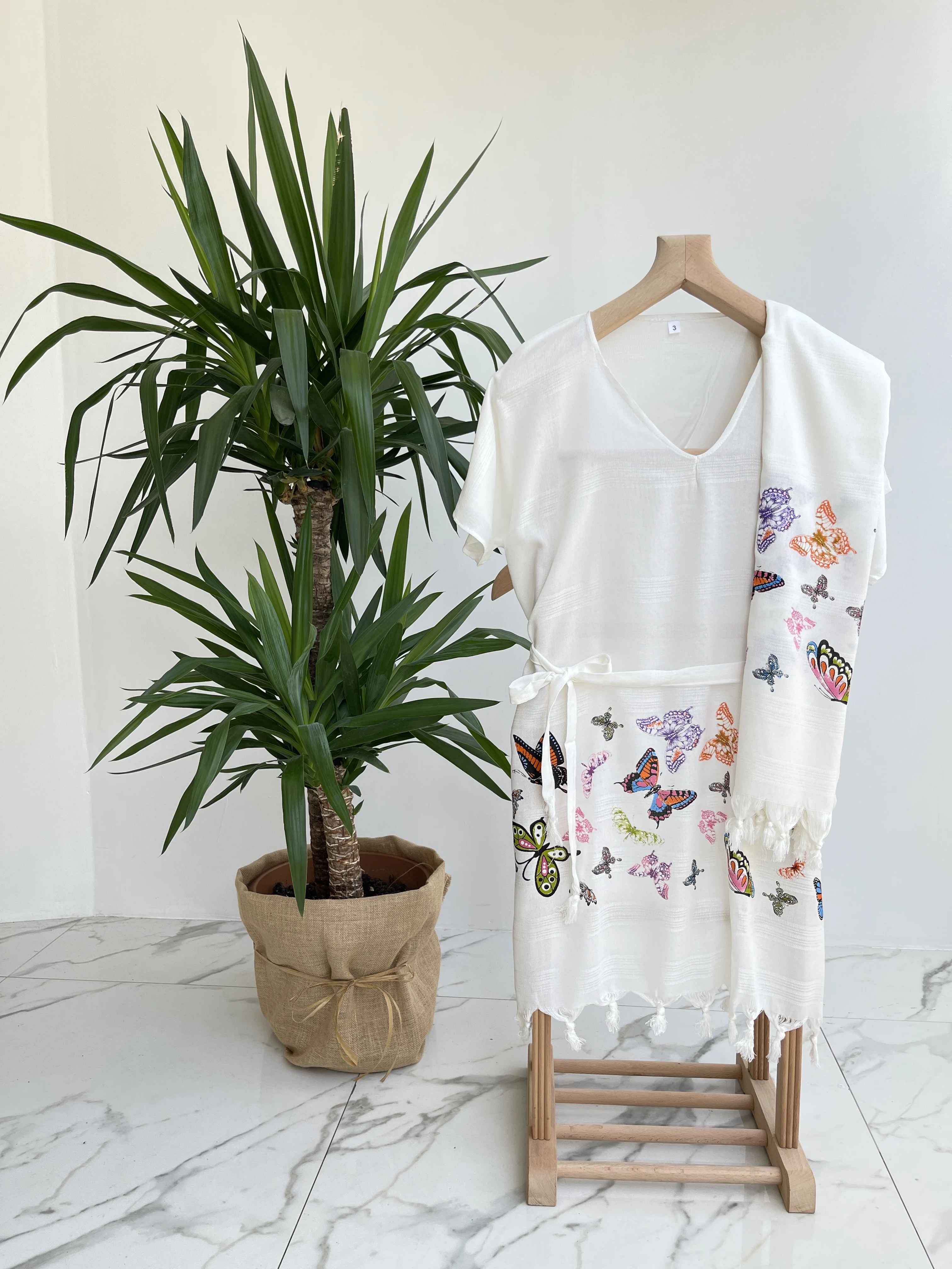 

Пикантные накидки на бикини, короткая белая туника с рисунком, повседневное летнее платье, элегантная женская одежда, накидка для плавания