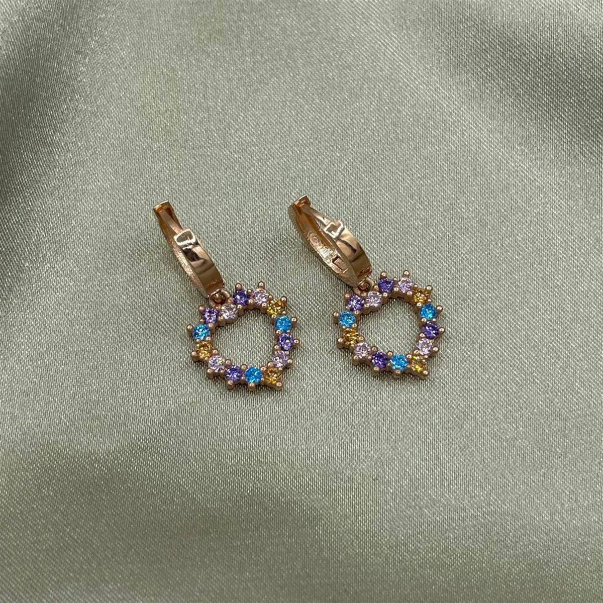 

Rose Plated Powder Heart Earrings