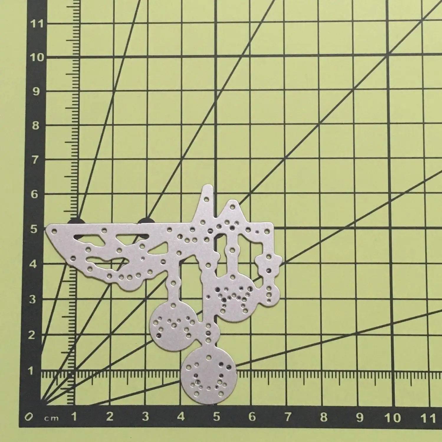 ArtScrap гирлянда резки трафареты для DIY Скрапбукинг карты декоративные ремесло