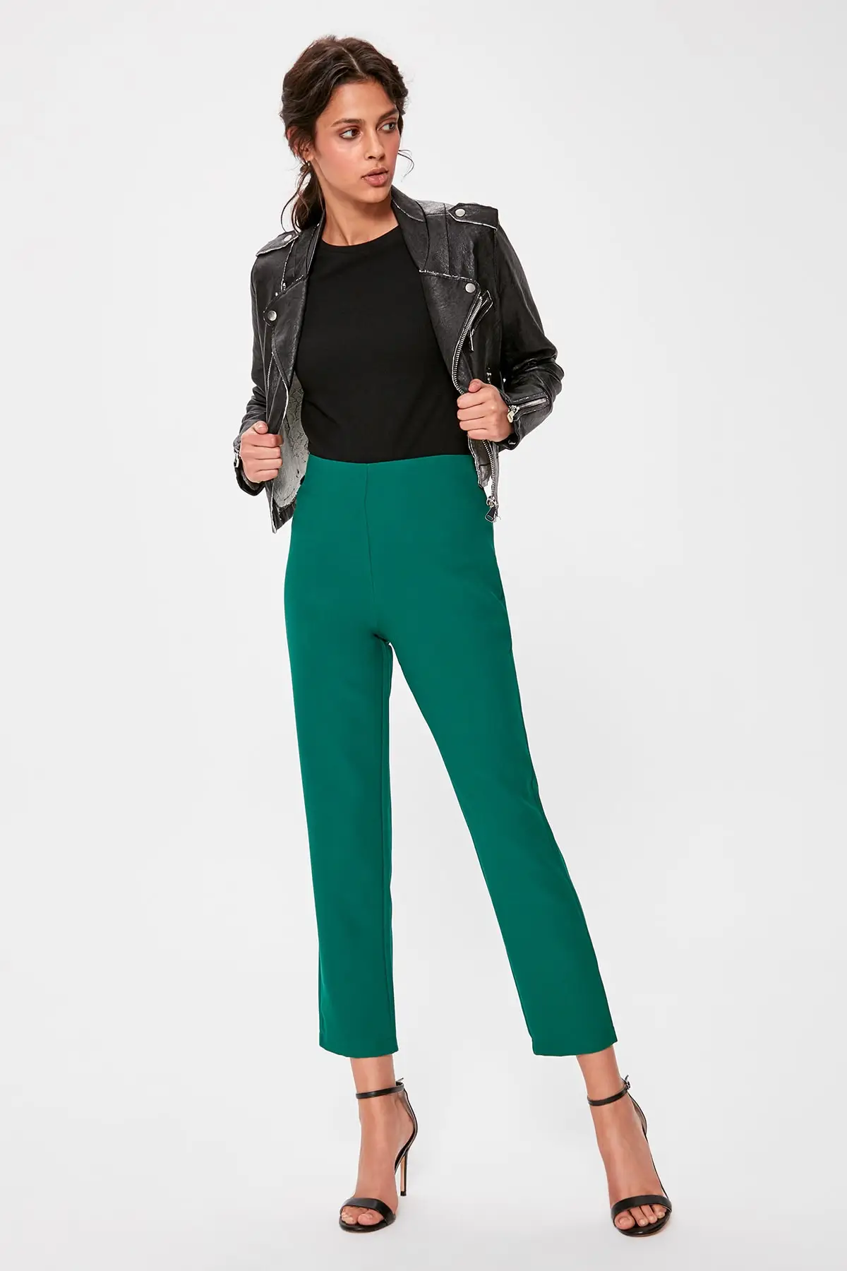 Trendyol изумрудно-зеленые базовые брюки TWOAW20PL0056