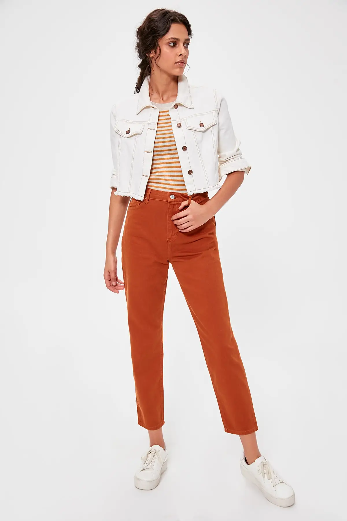 Trendyol Camel High Bel Mom Jeans TWOAW20JE0187 |