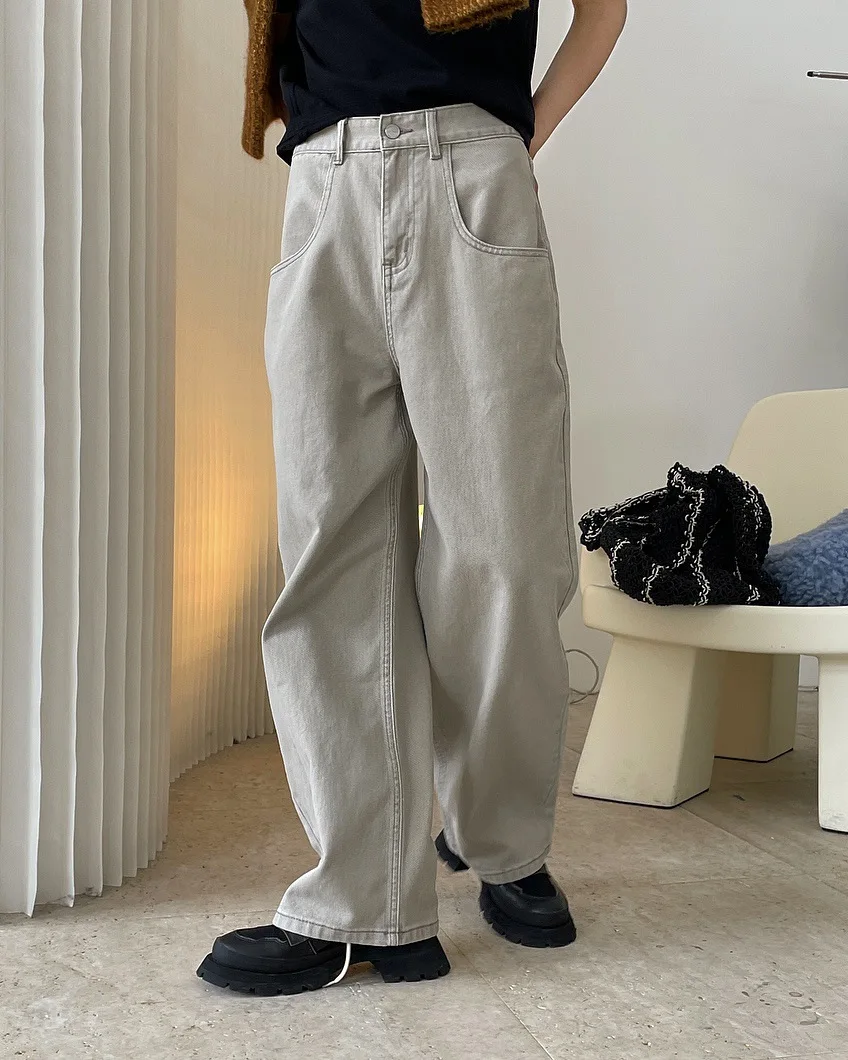 new woman straight grey classic jeans