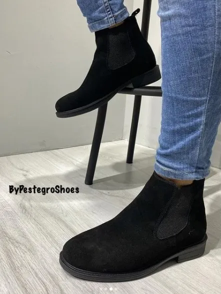 

Men's Casual Boots Genuine Leather Fashionable Style leather soft slip-resistant rubber loafer shoes man casual genuine leather shoes 2021