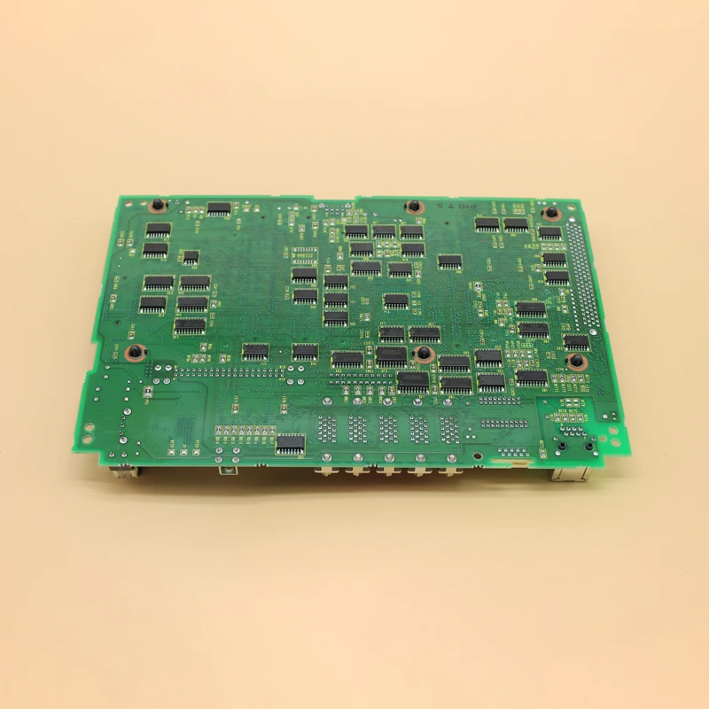 FANUC A20B-8100-0665 системная плата контроллера материнская Главная печатная