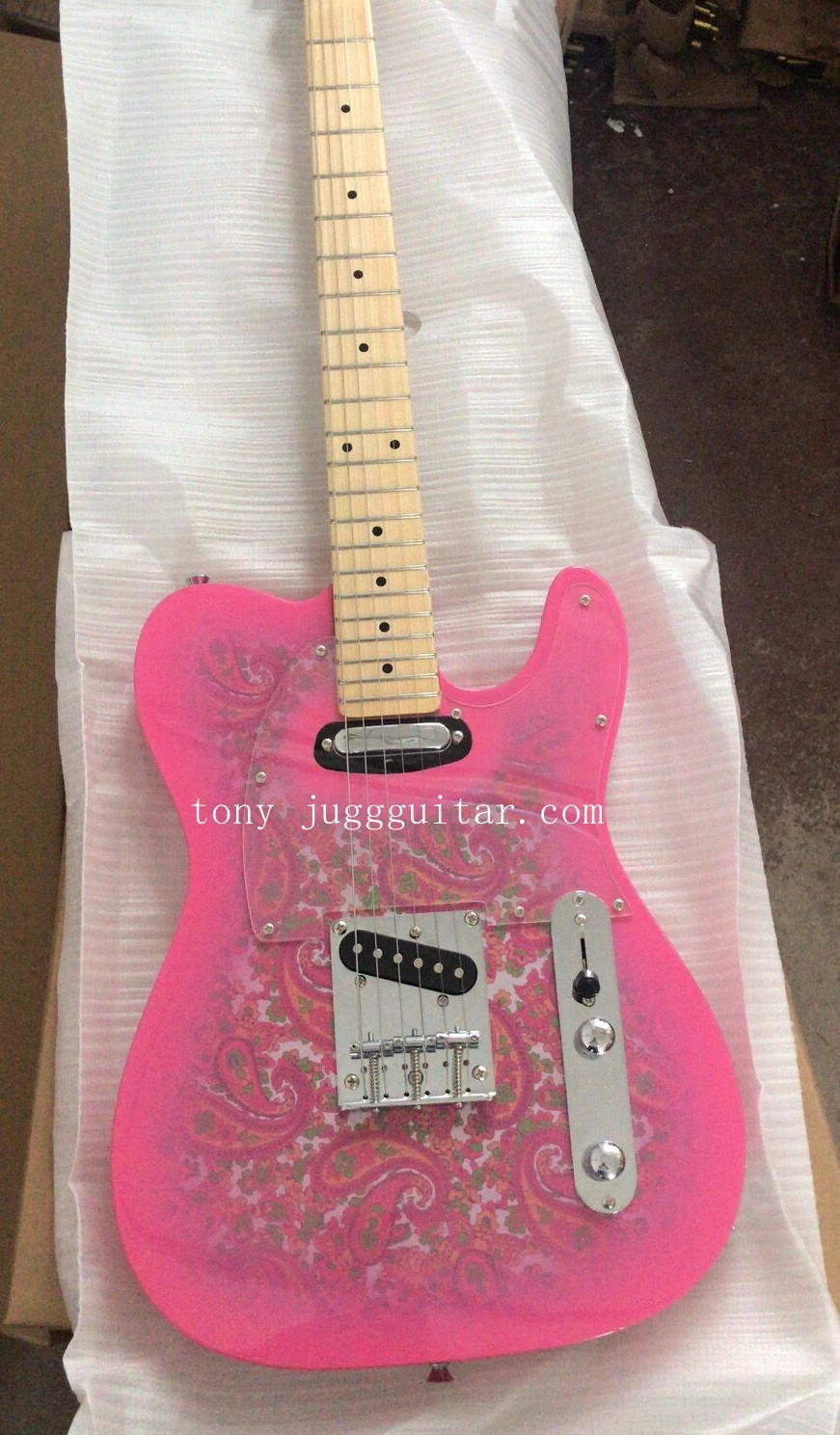 

TL69 Telecaster PINK FLOWER 1968 Paisley TELE Electric Guitar Maple Fretboard Dot Inlay, Chrome 3 Saddles Bridge