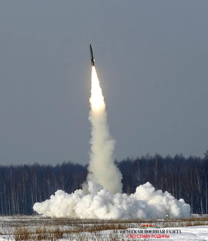 Россия использует ракеты. Баллистическая ракета точка у. Точка м ракетный комплекс. Ракеты 9м79м точка. 9м79 баллистическая ракета.