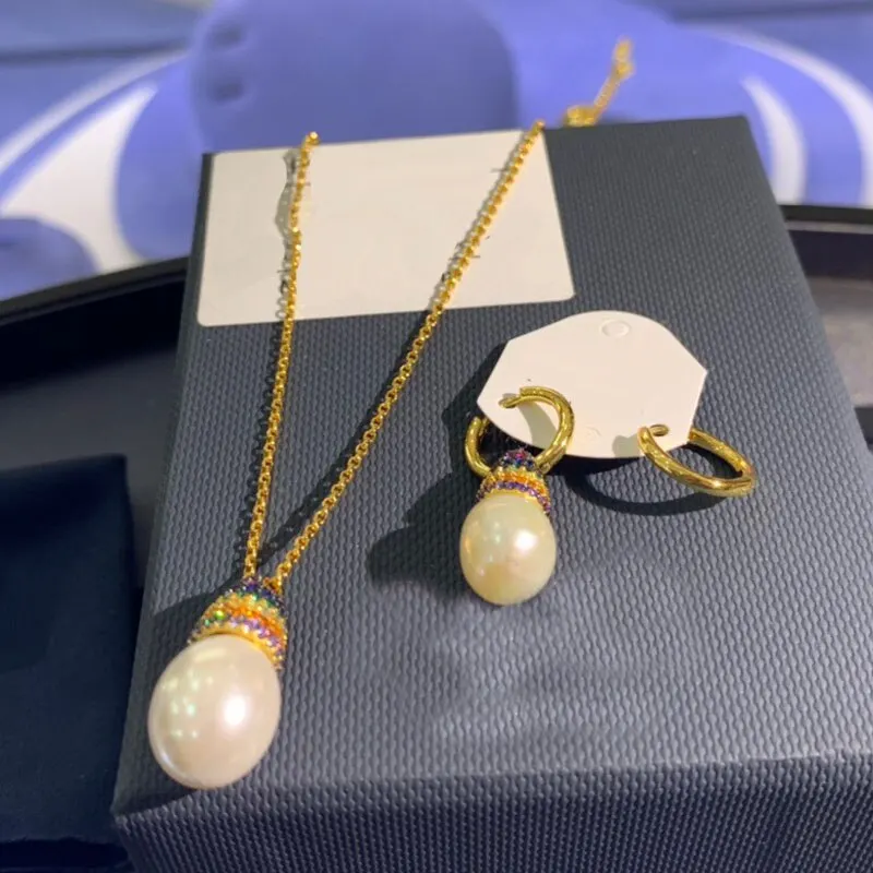 

Brand Fashion High Quality Necklace Golden Rainbow Color Drop Pearl Pendant Pendant Women's Fashion Jewelry Gift