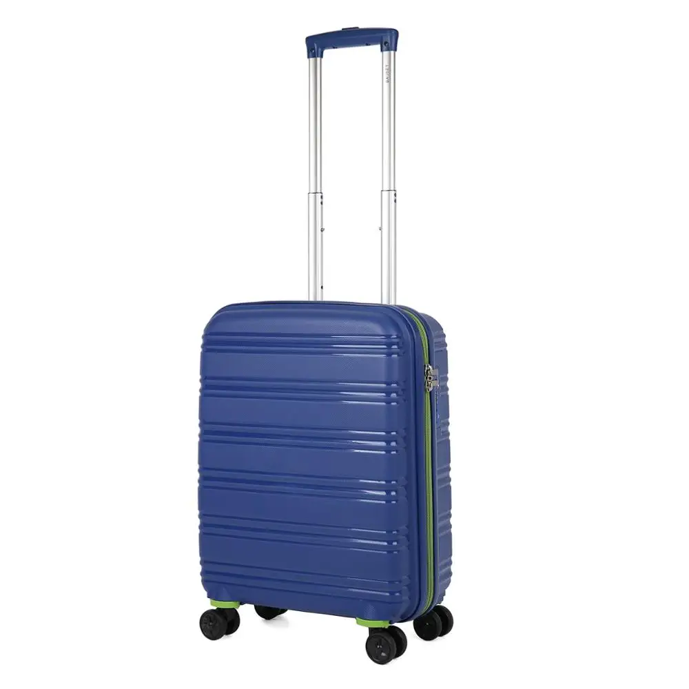 Чемодан пластиковый на четырех колесах BAUDET для ручной клади (размер S) 40 л.|Чемодан