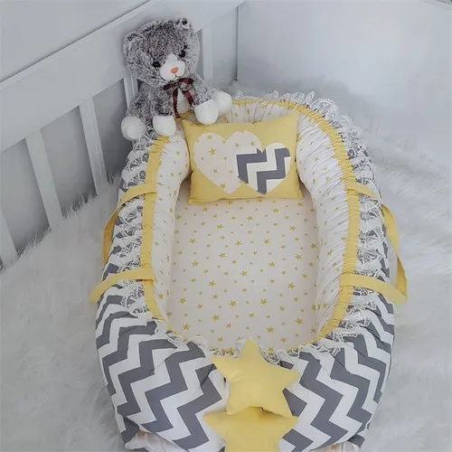 

Jaju Baby Handmade, Gray Zigzag and Yellow Star Combine Lux Orthopedic Babynest