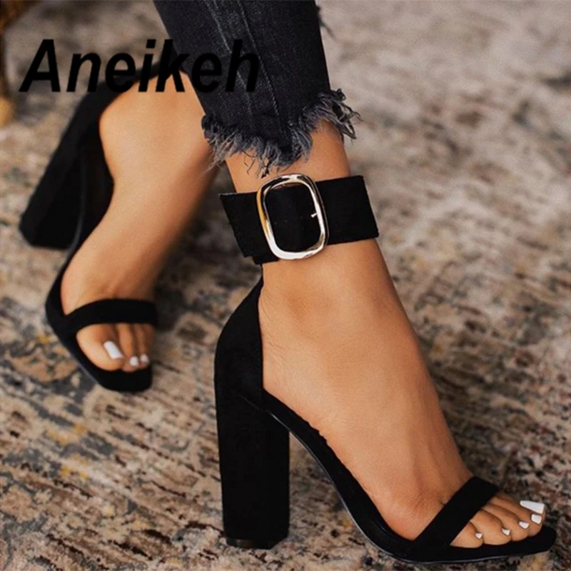 Женские босоножки с ремешком на щиколотке Aneikeh черные из флока высоком