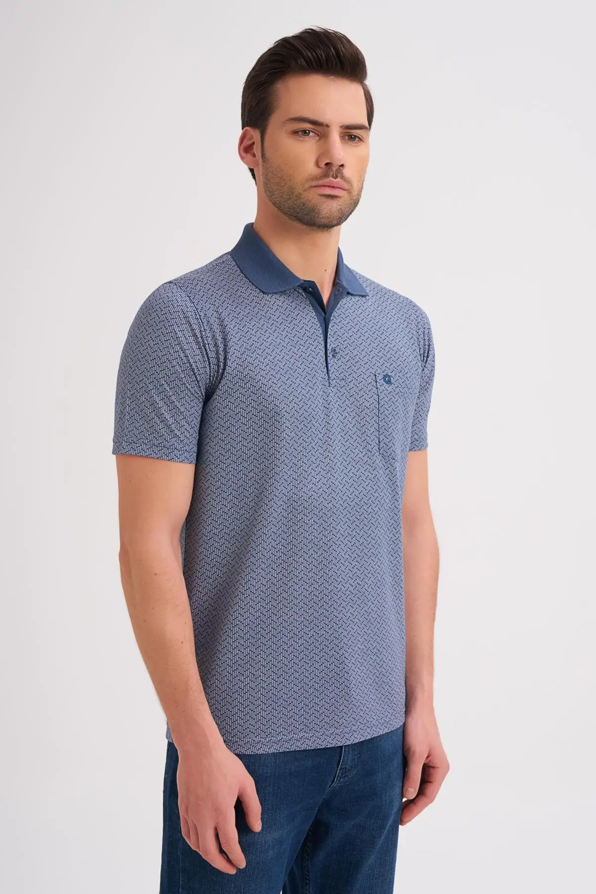 

Line Knitwear Polo Collar T-Shirt