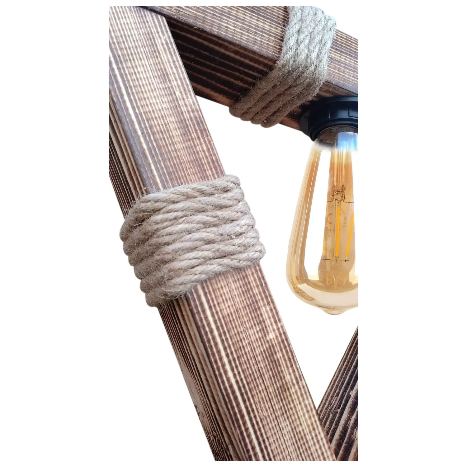 Деревянная люстра-Треугольная деревянная люстра с одной