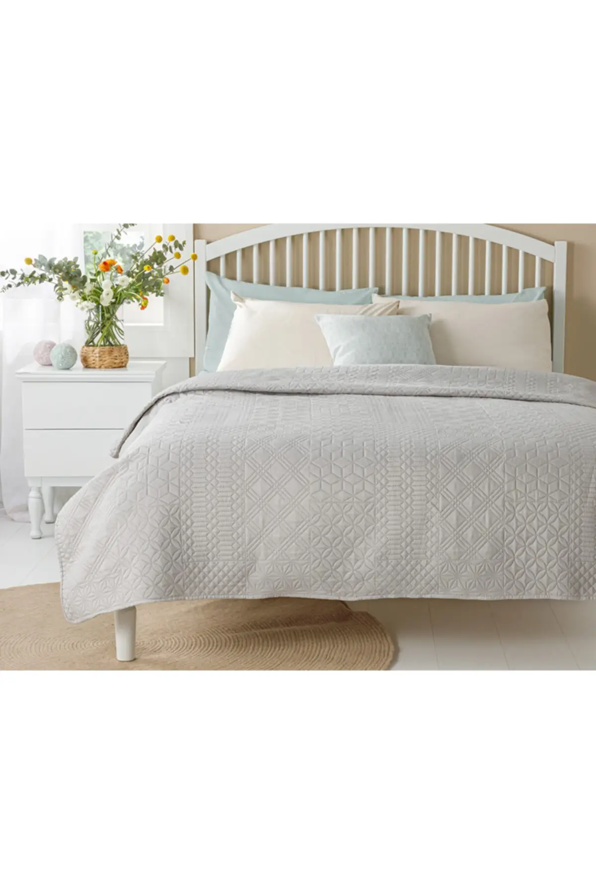 

English Home Crystal Patch new season 2021 very beautiful Single Multipurpose Bedspread 160x220Cm Gray 10030911