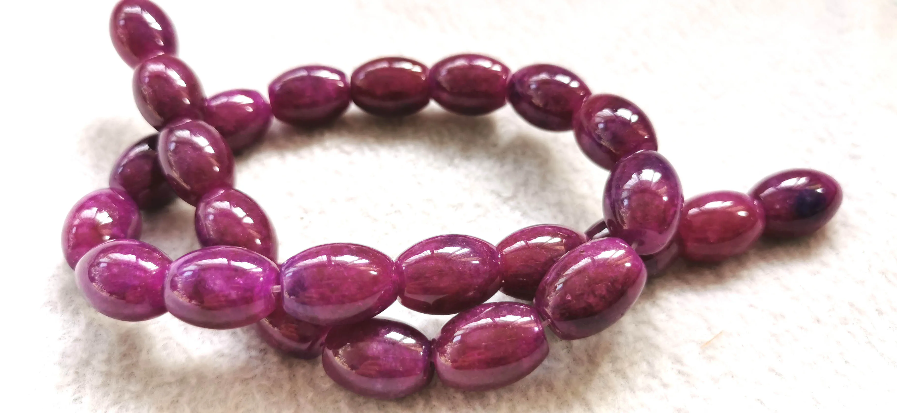 

12x16 м рубиновый кристалл сагилит яшма барабан рисовое Яйцо Свободные бусины для браслета-ожерелье полная нить 16 дюймов