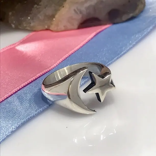 

Sterling Simple the Moon the stars Silver Male Ring Unconscionable