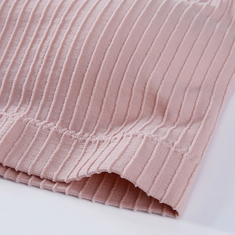 Бюстгальтер женский бесшовный без стальных колец пикантное удобное нижнее белье