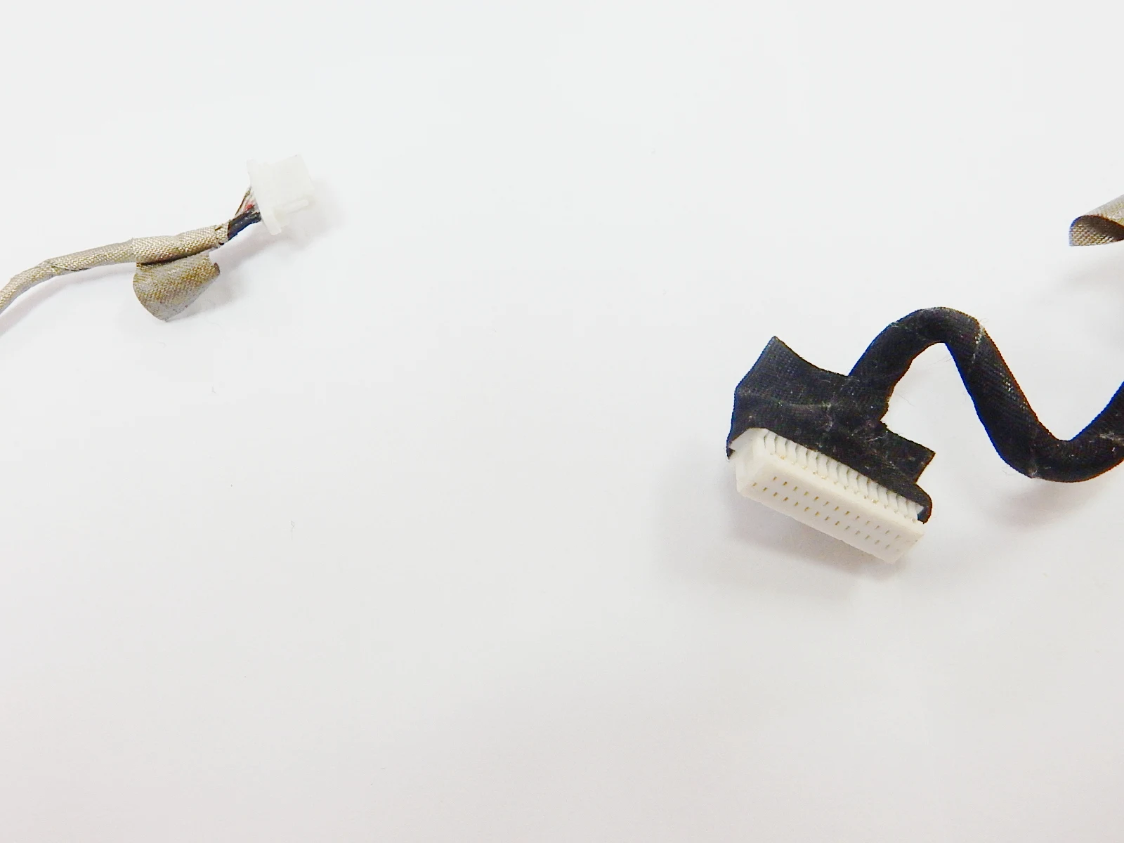 Шлейф матрицы 14G22100120U06 K52 156 CCFL LVDS CABLE 14G22100120U Asus K52D K52N X52D (б/у) | Компьютеры и офис