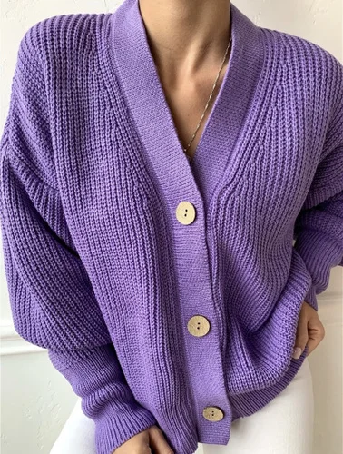 Женский вязаный кардиган на пуговицах короткий однотонный теплая кофта