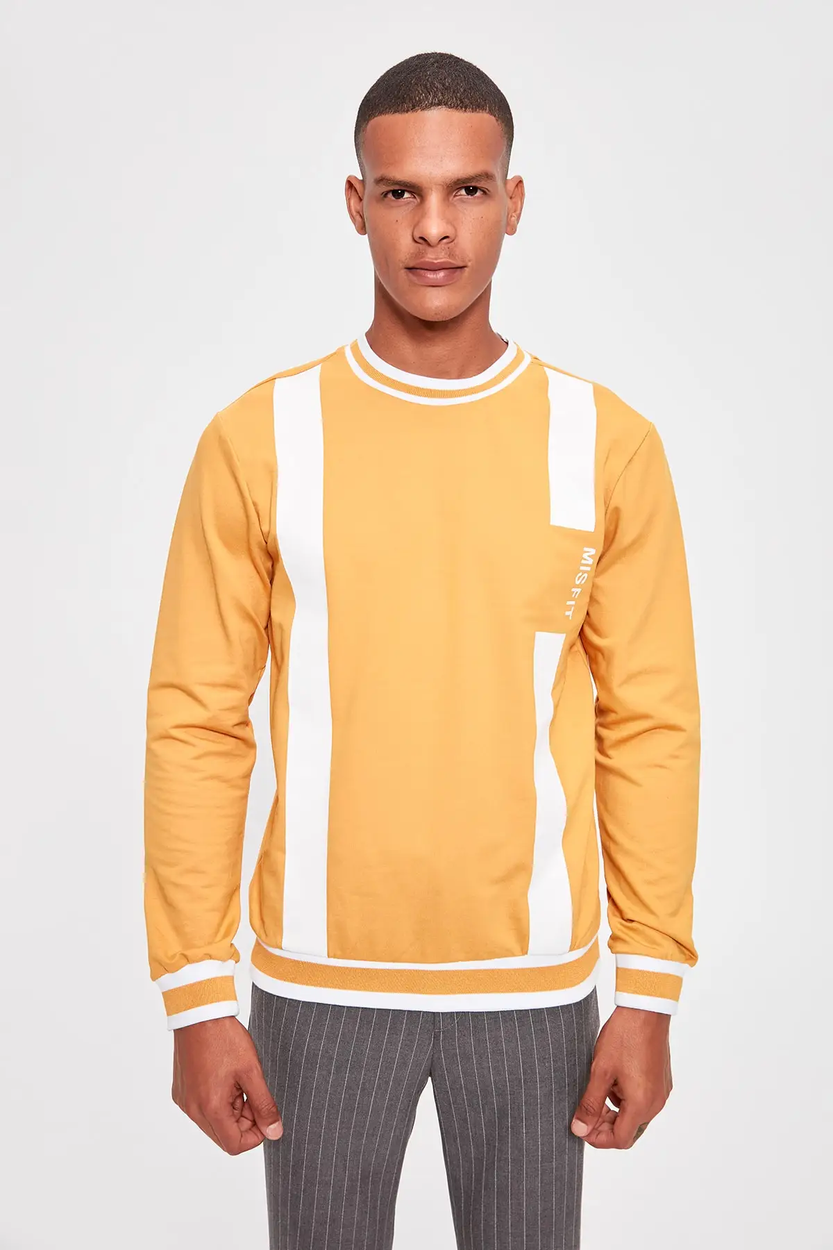 Мужская толстовка с горчичным воротником и принтом Trendyol новинка TMNAW20SW0007|Мужские