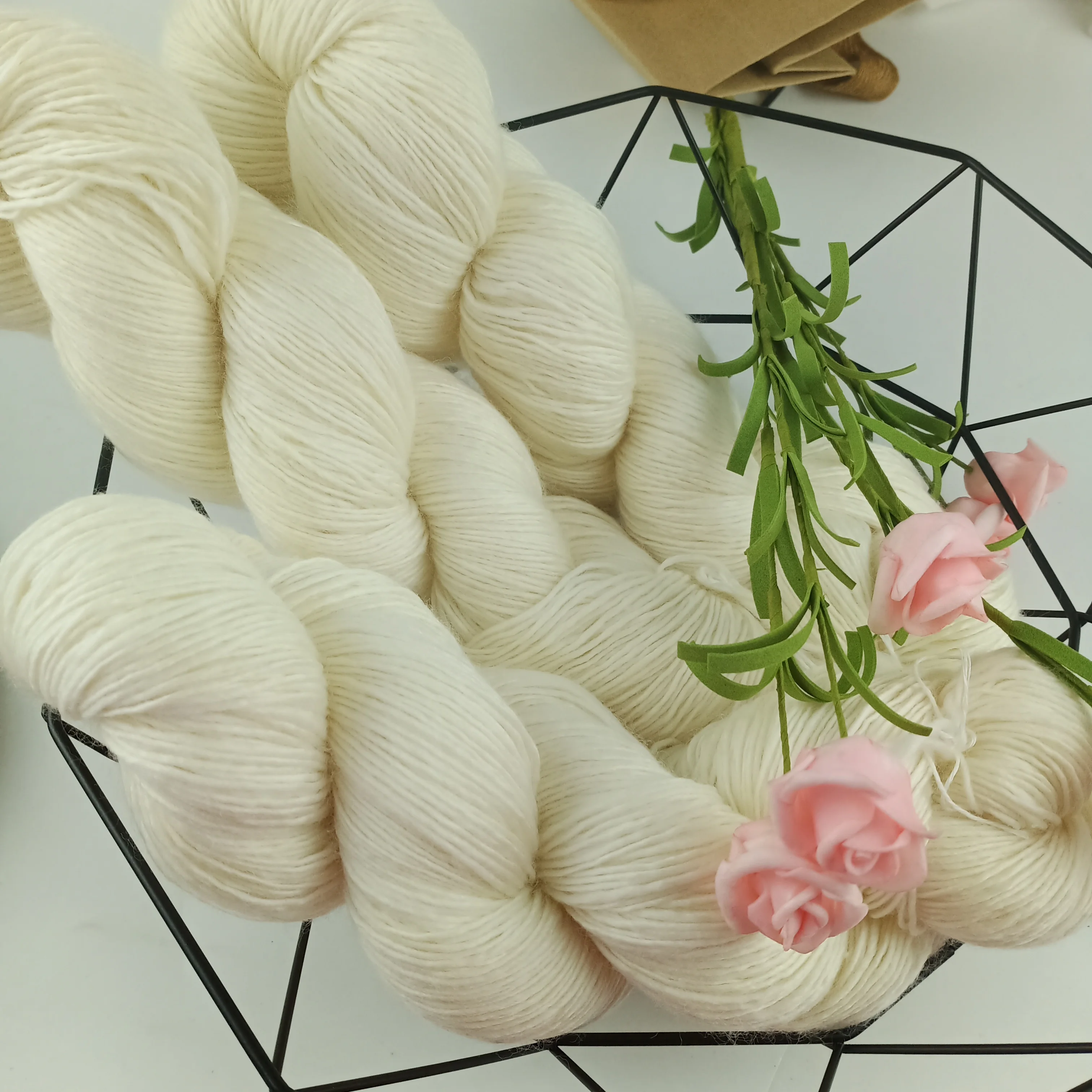 Пряжа Lotus Superwash Merino 1 слойная пряжа натуральная Роскошная длинная плюшевая шерсть мериносовое волокно Неокрашенная ручная вязка своими руками вязание крючком